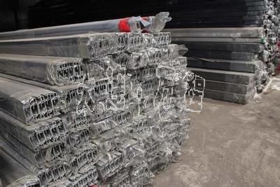 <a href=http://www.haicao33.com/ target=_blank class=infotextkey><a href=http://www.haicao33.com/ target=_blank class=infotextkey>X</a>I(y)</a>W(wng)